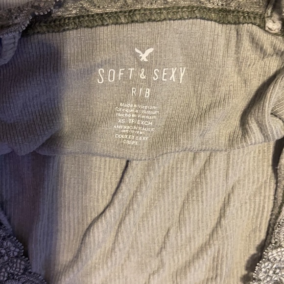 Green cami - Picture 3 of 3